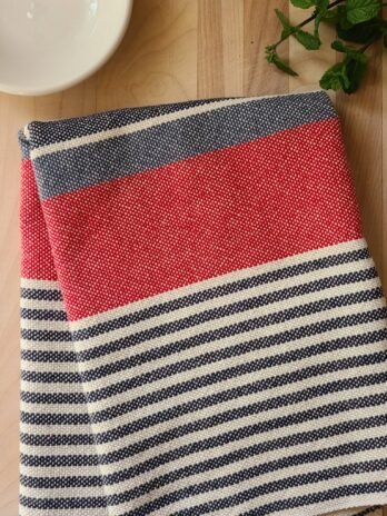 Signature Stripes Tea Towel in Classic