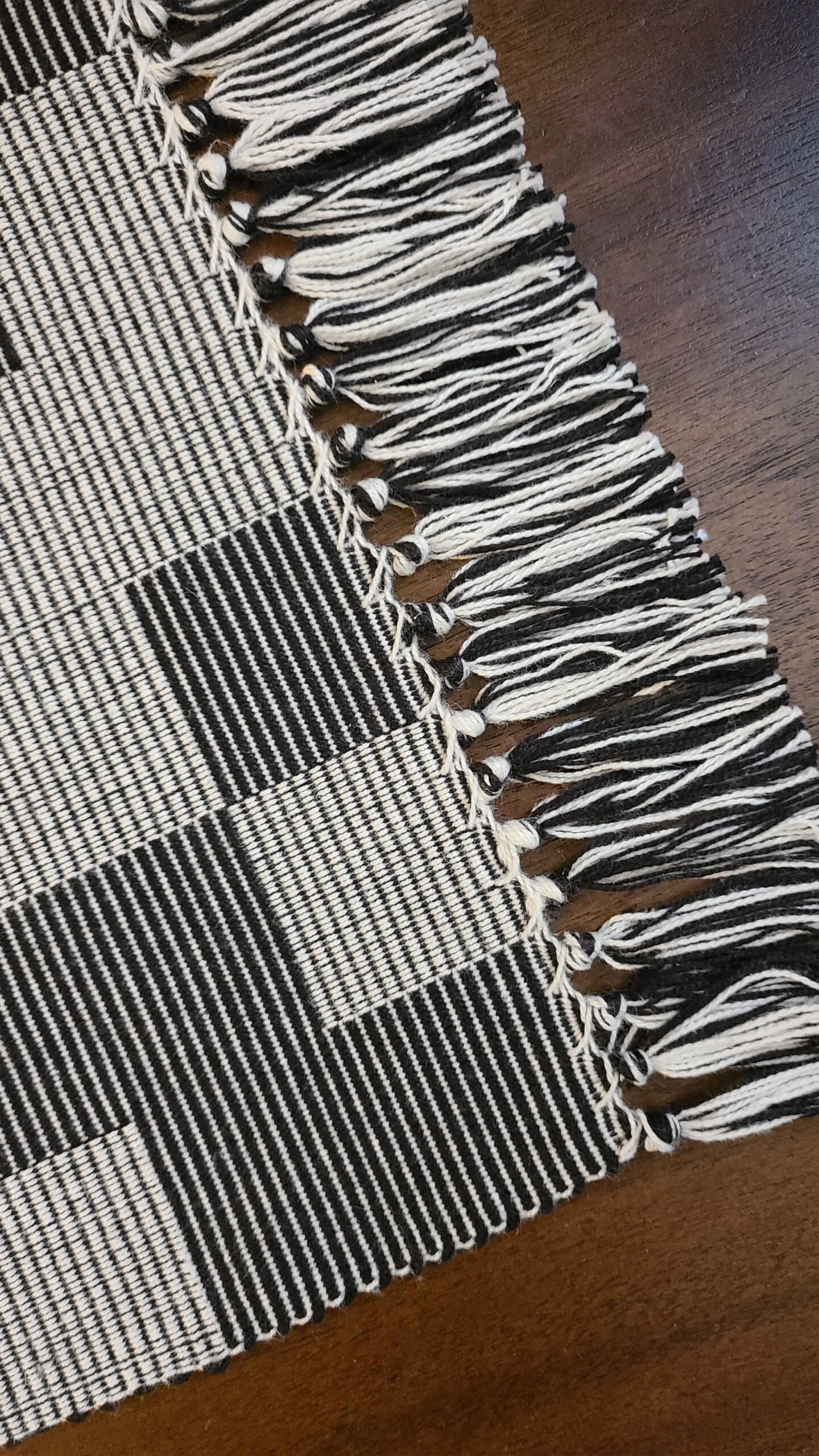 Black and White Geometric Twill Illusion Table Runner with Knotted Fringe - Image 3