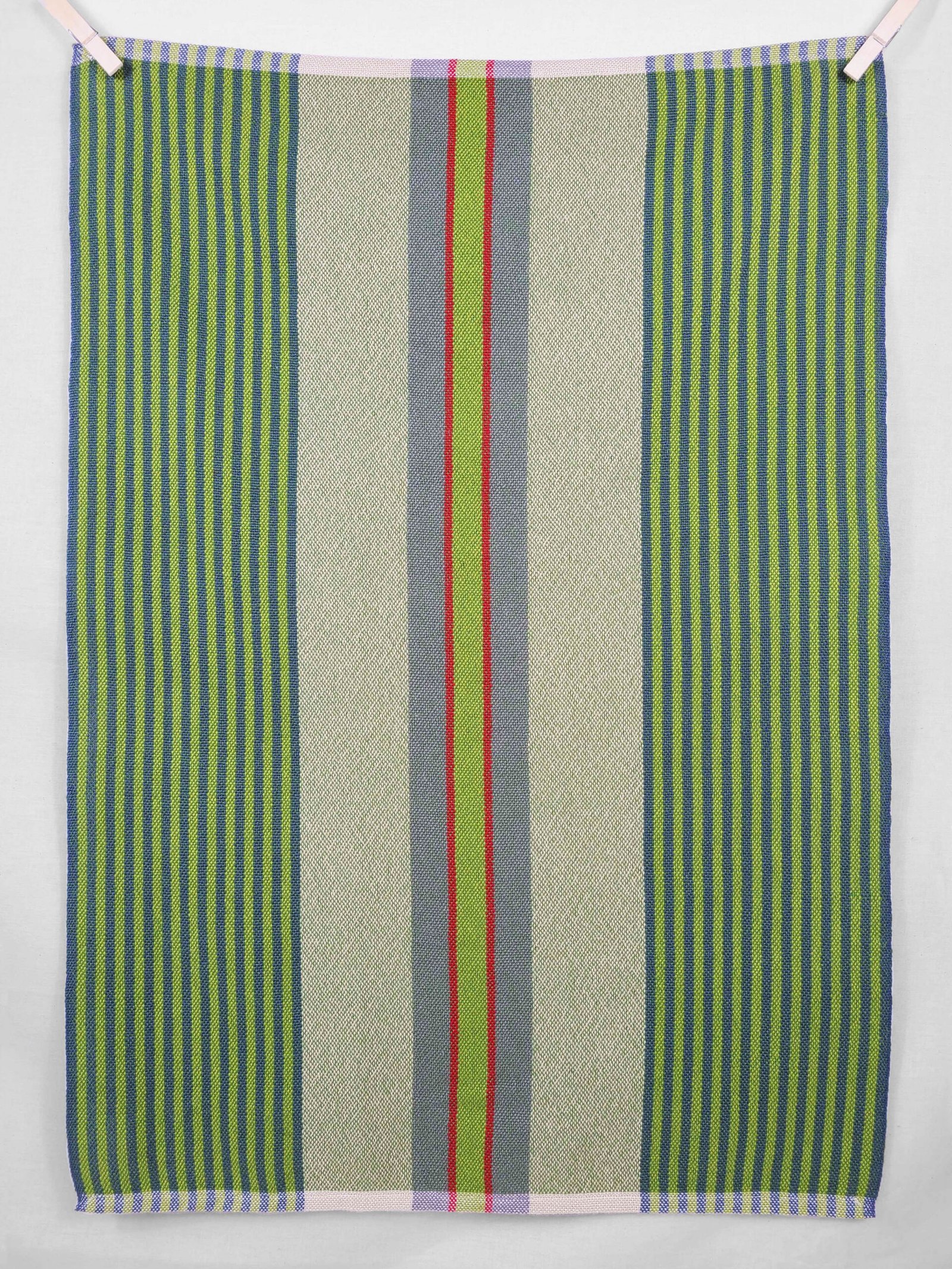 Signature Stripes Tea Towel in Pistachio